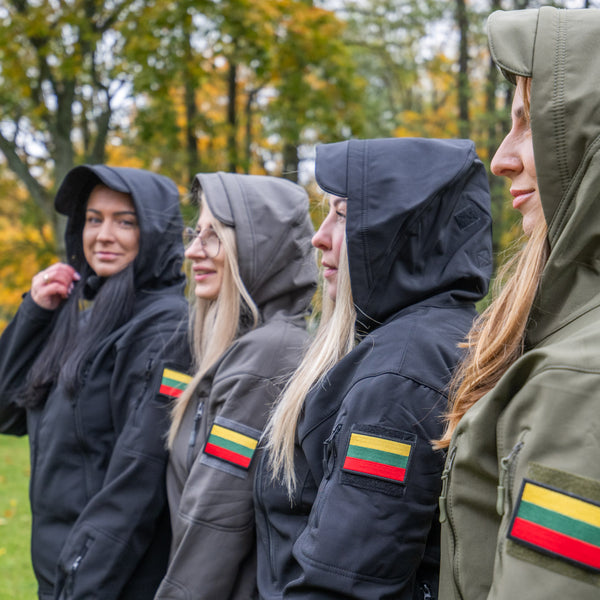 Universalus Moteriškas Kostiumas ,,Eglė''