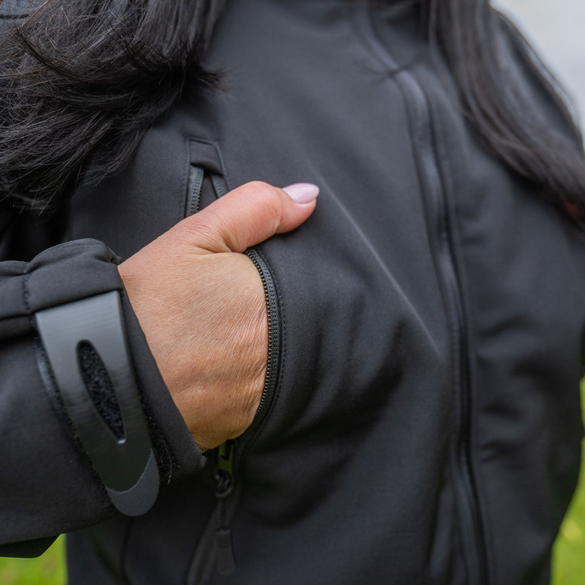 Universalus Moteriškas Kostiumas ,,Eglė''