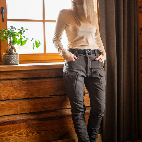 Universalus Moteriškas Kostiumas ,,Eglė''