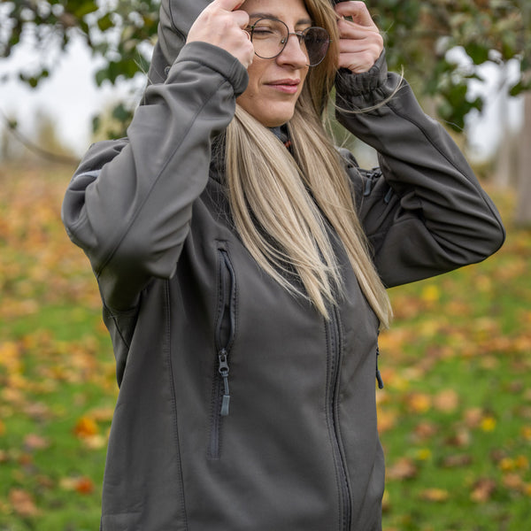 Universalus Moteriškas Kostiumas ,,Eglė''